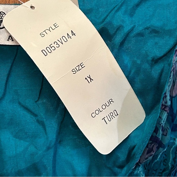 CAITE WOMAN Top Sleeveless Size 1X Blue Paisley Print Babydoll Fairy Whimsy NEW - Picture 5 of 11